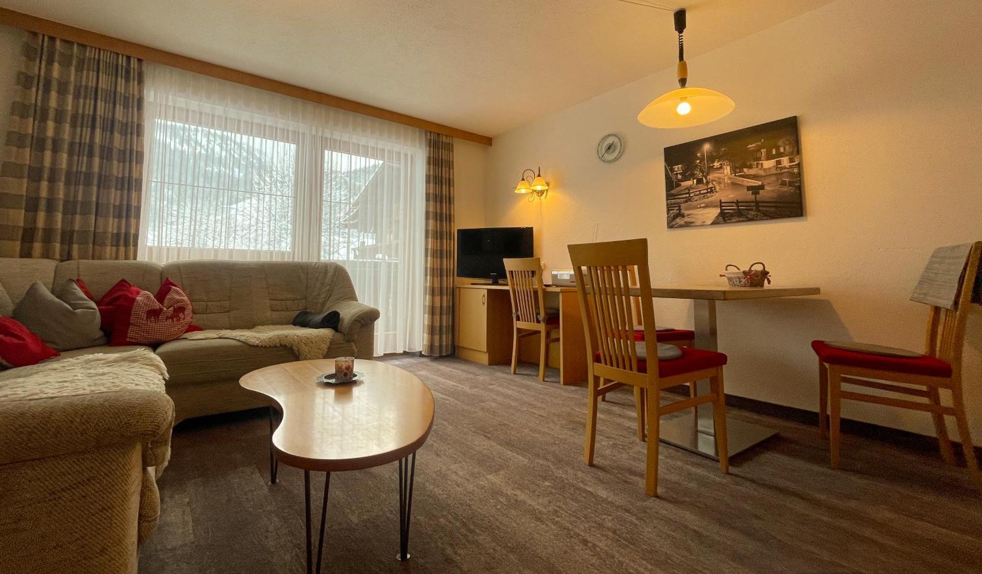 Apartment - Martina Fügenschuh
